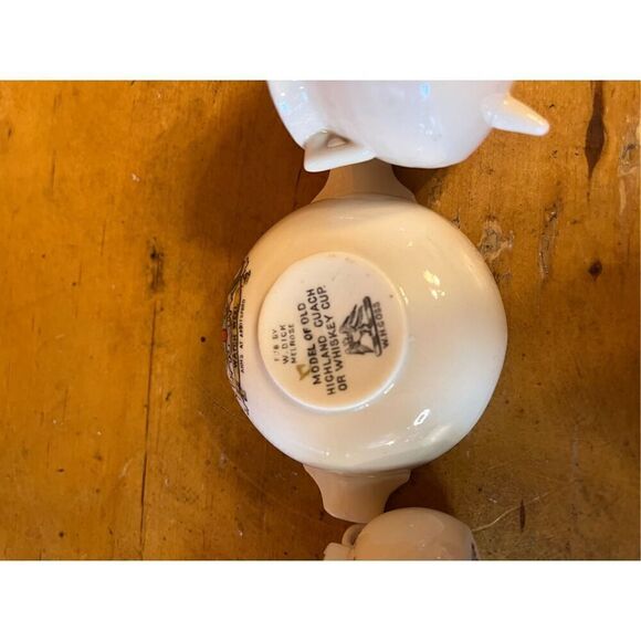 Vintage W.H. Goss Crested China lot of 5 - Picture 7 of 12